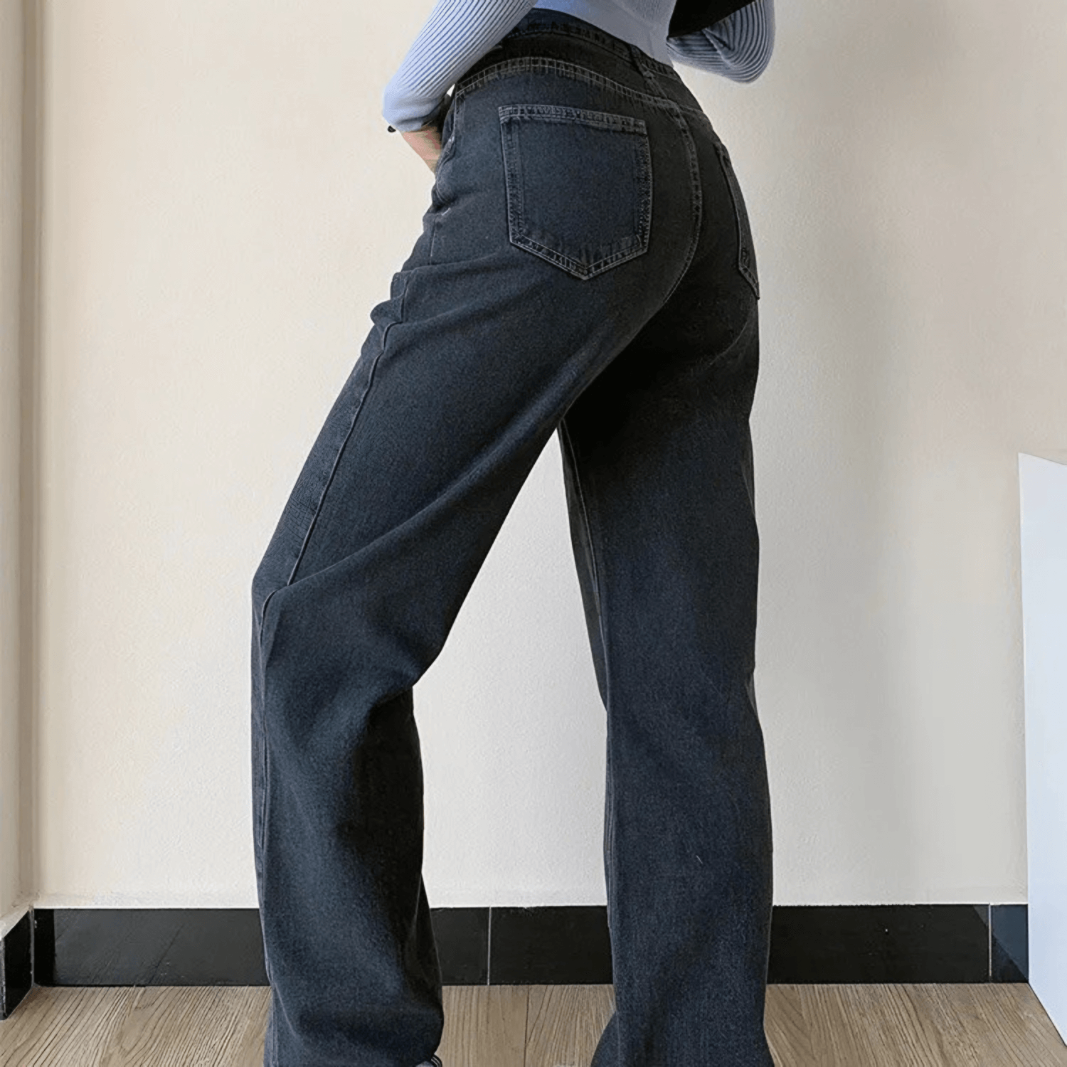 Casila – Asymmetrical closure – Straight-leg jeans-Apparel & Accessories > Clothing > Pants > Jeans-Cíelo Fióra Atelier