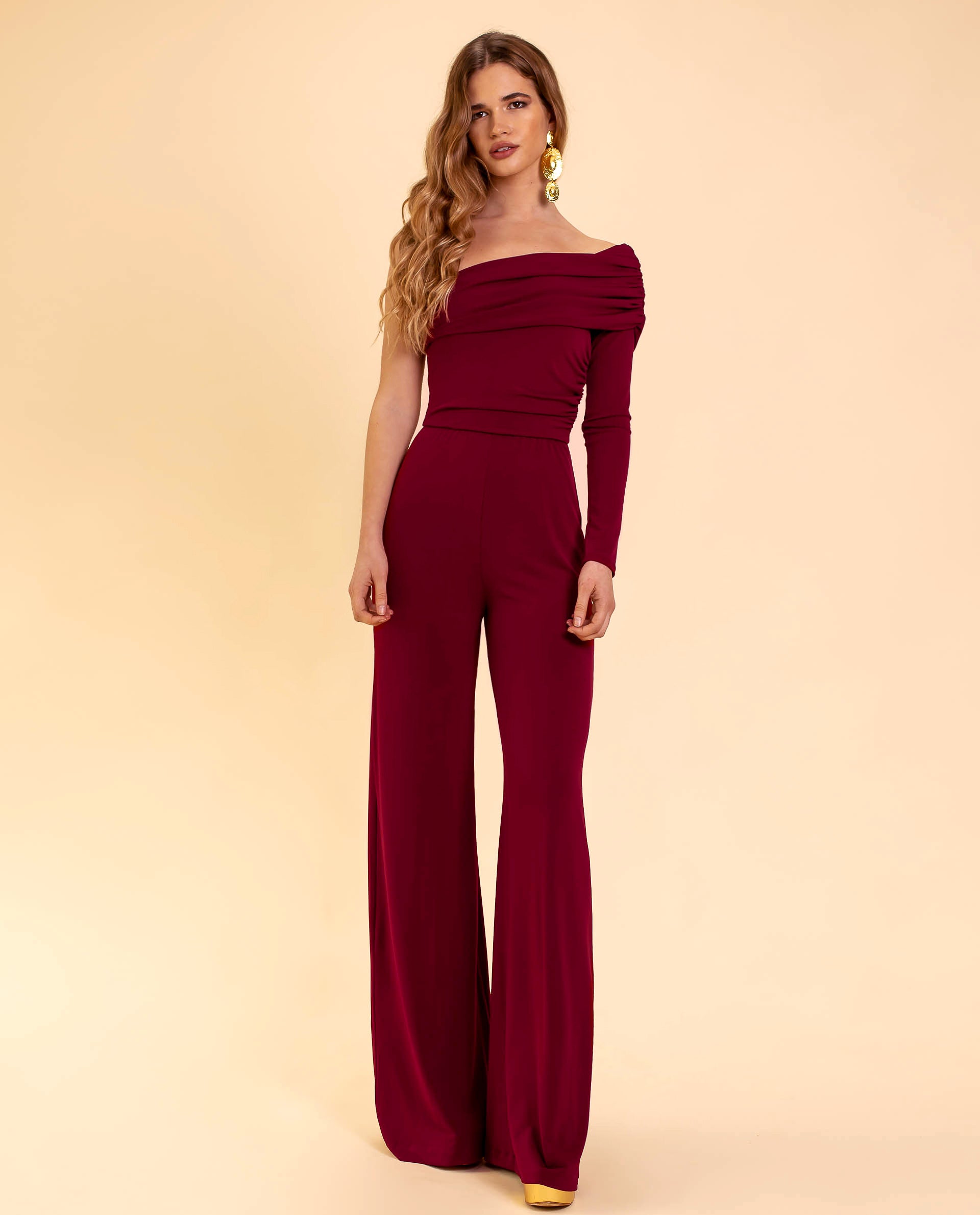 Diona – One-shoulder design – Burgundy jumpsuit-Apparel & Accessories > Clothing > One-Piece Suits > Formal Jumpsuits-Cíelo Fióra Atelier