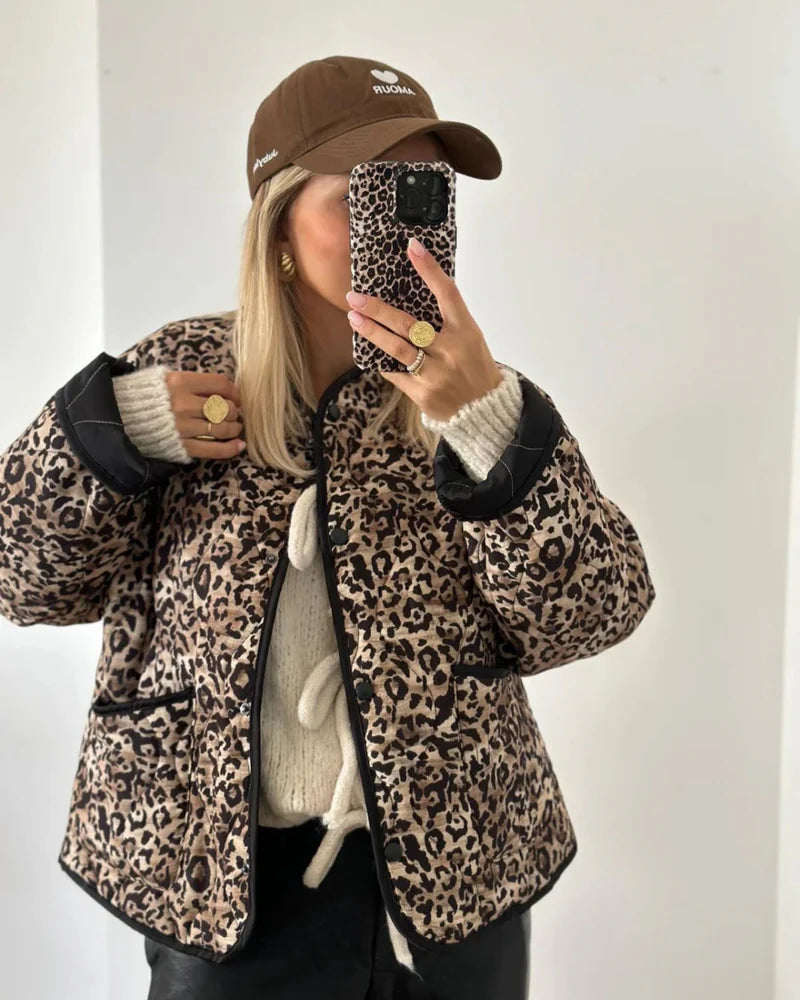 Esméralda – Leopard pattern – Single-breasted coat-Apparel & Accessories > Clothing > Outerwear > Coats & Jackets > Long Coats-Cíelo Fióra Atelier