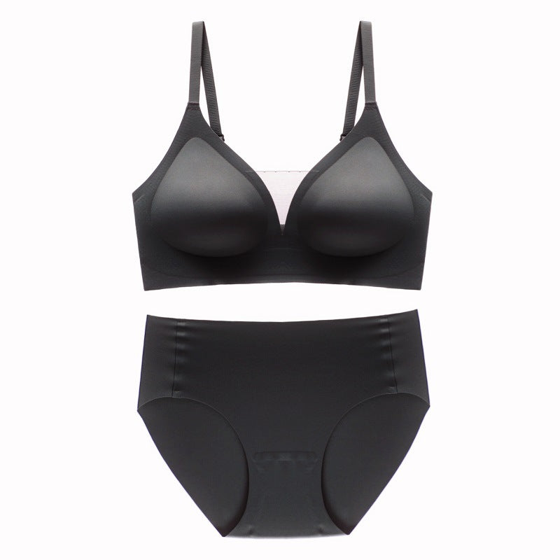 Teline – Seamless deep V – Bra and briefs set-Apparel & Accessories > Clothing > Underwear & Socks > Lingerie > Seamless Lingerie Sets-Cíelo Fióra Atelier