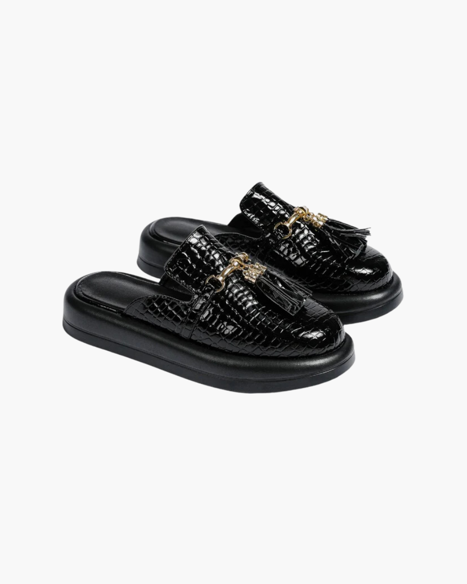 Zéphora – Glossy patent – Leather slides-Apparel & Accessories > Shoes > Sandals > Slides-Cíelo Fióra Atelier